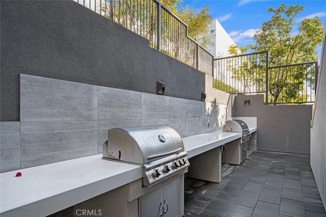 55 Fairfield, Lake Forest, CA 92610 - view of patio / terrace featuring an outdoor kitchen