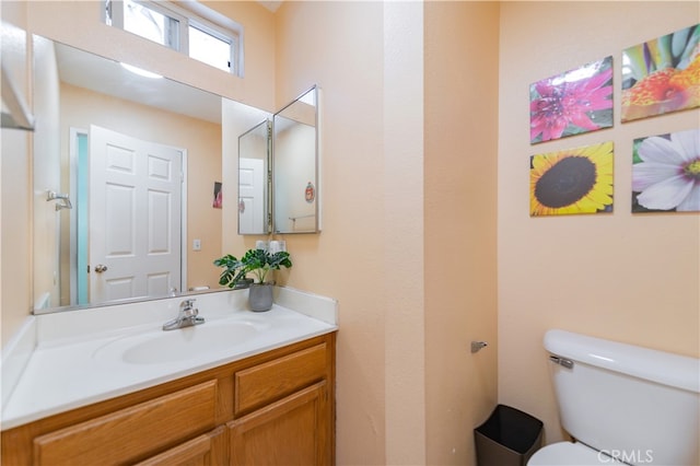 530 Diamond St Unit C, Monrovia, CA 91016 - half bath with toilet and vanity
