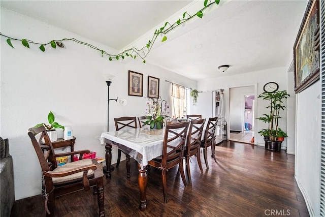 633 E 136th St, Los Angeles, CA 90059 - dining area with wood finished floors