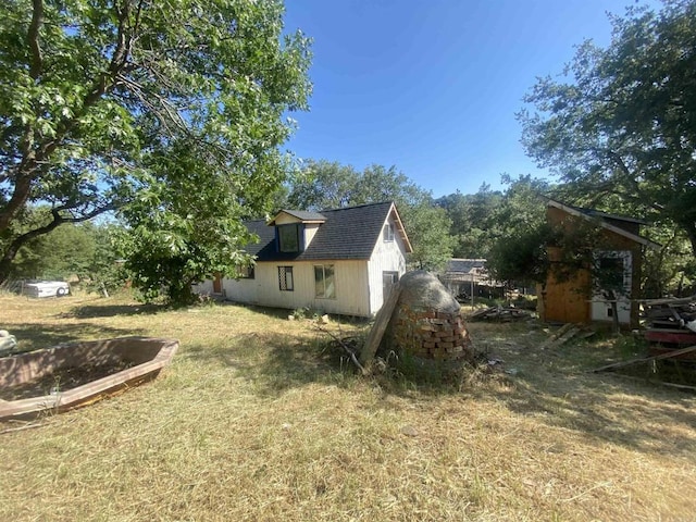 3462 Lake View Dr, Julian, CA 92036 - view of home's exterior with roof with shingles