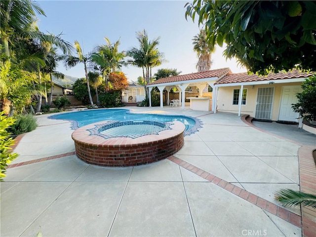 14542 Los Robles Ave, Hacienda Heights, CA 91745 - view of pool featuring a patio and a pool with connected hot tub