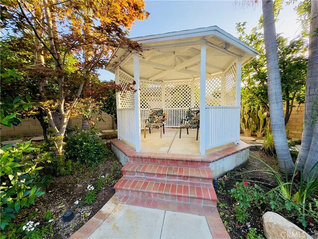 14542 Los Robles Ave, Hacienda Heights, CA 91745 - view of covered porch