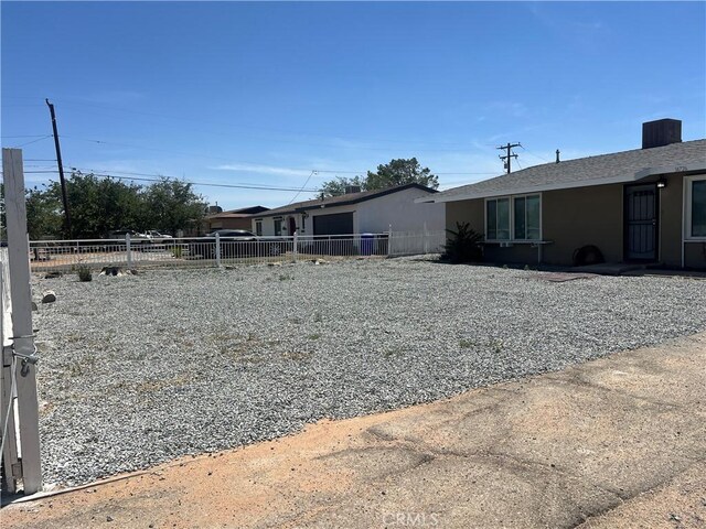 14726 Osage Rd, Apple Valley, CA 92307 - view of yard