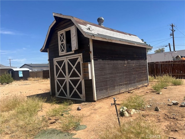 14726 Osage Rd, Apple Valley, CA 92307 - view of barn