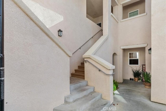 26426 Arboretum Way Unit 806, Murrieta, CA 92563 - view of staircase