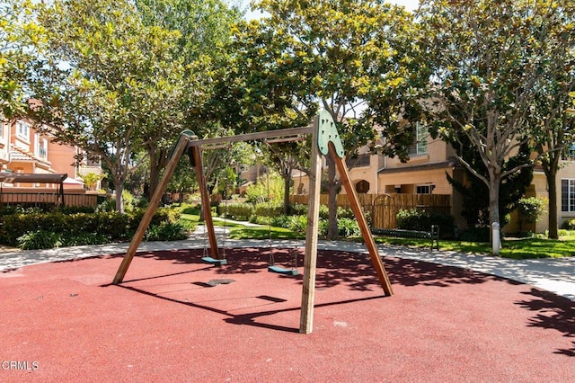 1323 Lost Point Ln, Oxnard, CA 93030 - view of community playground