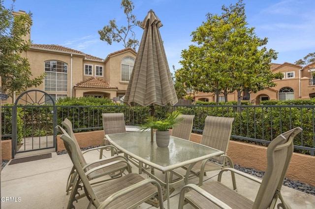 1323 Lost Point Ln, Oxnard, CA 93030 - view of patio featuring outdoor dining area