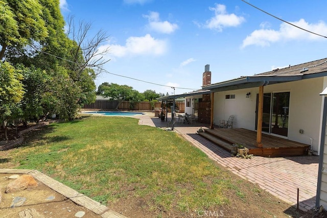 3760 Fielding Cir, Sacramento, CA 95826 - view of yard with a deck and a patio area
