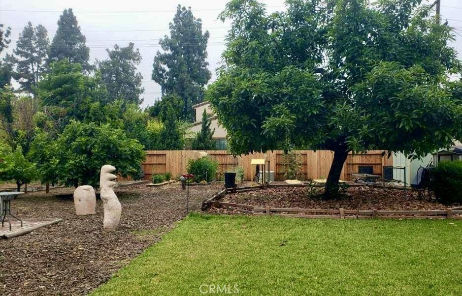 9083 Olive St, Temple City, CA 91780 - view of yard