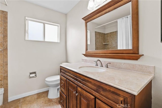 1432 N Shaffer St, Orange, CA 92867 - full bath with vanity and a shower with shower curtain