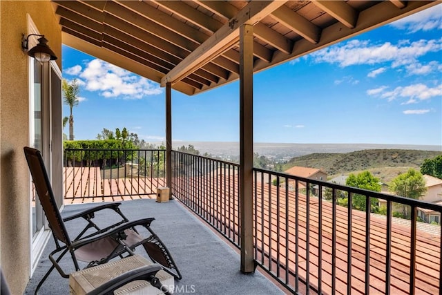 3074 Mountain Top Dr, Highland, CA 92346 - view of balcony