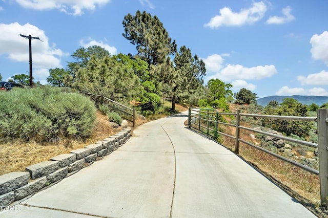 21860 Buckthorne Ct, Tehachapi, CA 93561 - photo 5