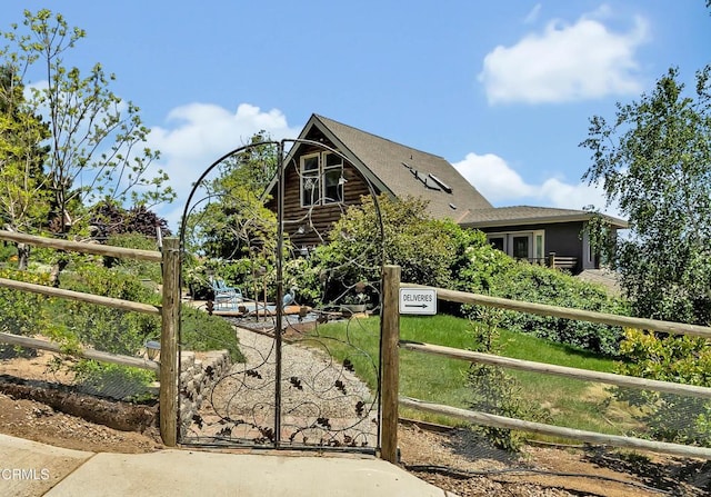 21860 Buckthorne Ct, Tehachapi, CA 93561 - photo 1