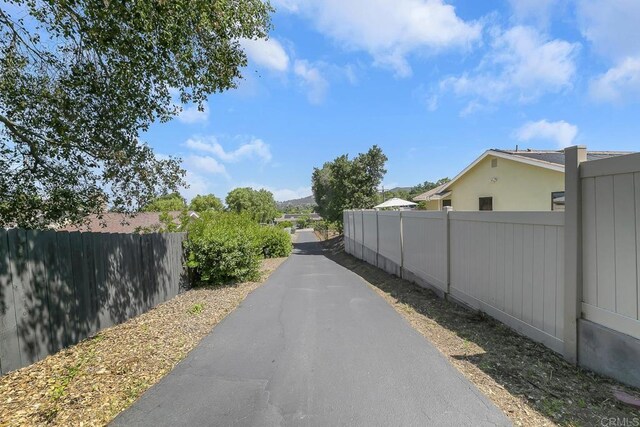 2037 Catalina Ave, Vista, CA 92084 - photo 37