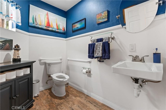 433 E Mason St, Azusa, CA 91702 - half bath with toilet and wood finished floors