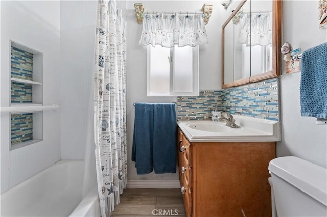 433 E Mason St, Azusa, CA 91702 - bathroom with vanity, shower / bath combo with shower curtain, and decorative backsplash