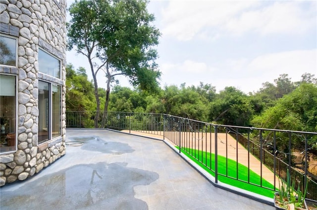 1089 Village Dr, Chino Hills, CA 91709 - view of patio / terrace