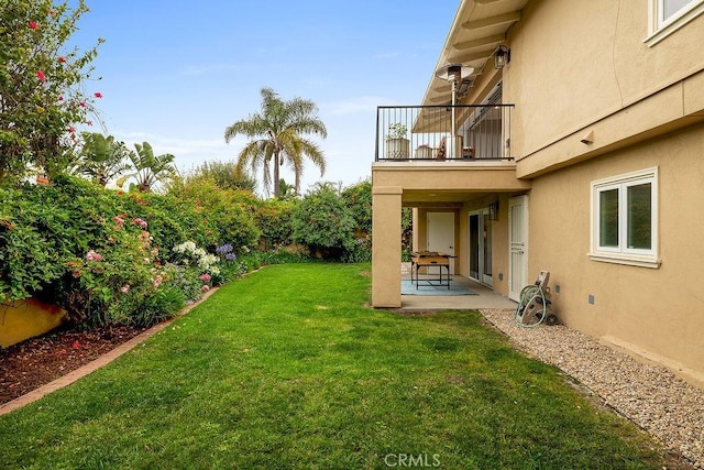 1609 Via Montemar, Palos Verdes Estates, CA 90274 - view of grassy yard featuring a balcony and a patio