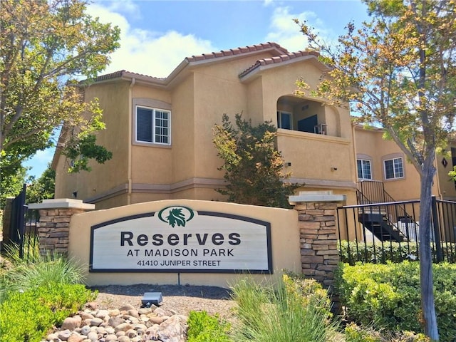 41410 Juniper St Unit 1513, Murrieta, CA 92562 - view of community / neighborhood sign