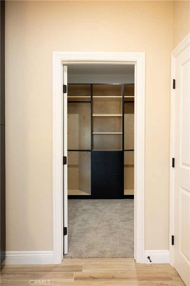 15640 Cheyenne Rd, Apple Valley, CA 92307 - view of closet