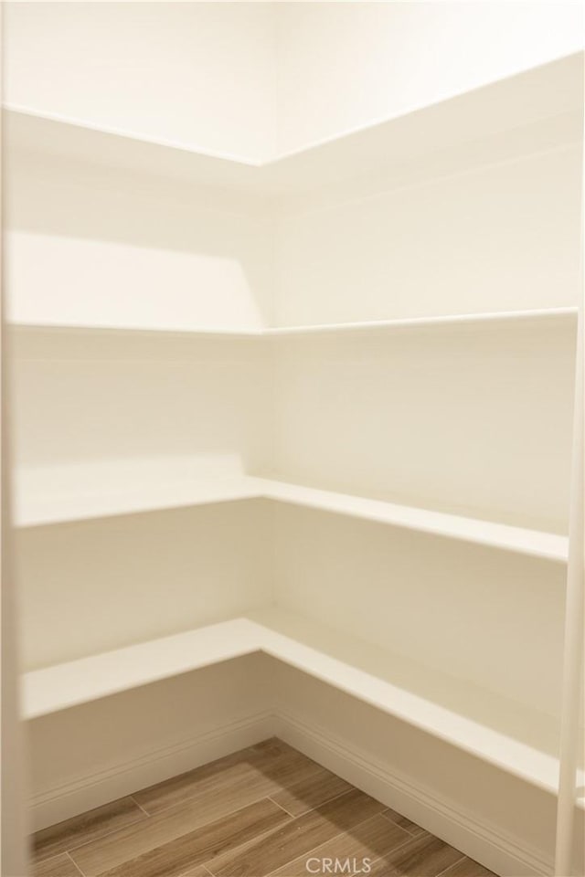 15640 Cheyenne Rd, Apple Valley, CA 92307 - view of pantry