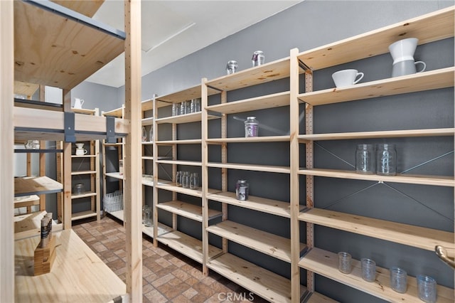 4527 Mockingbird Ln, Banning, CA 92220 - view of storage room