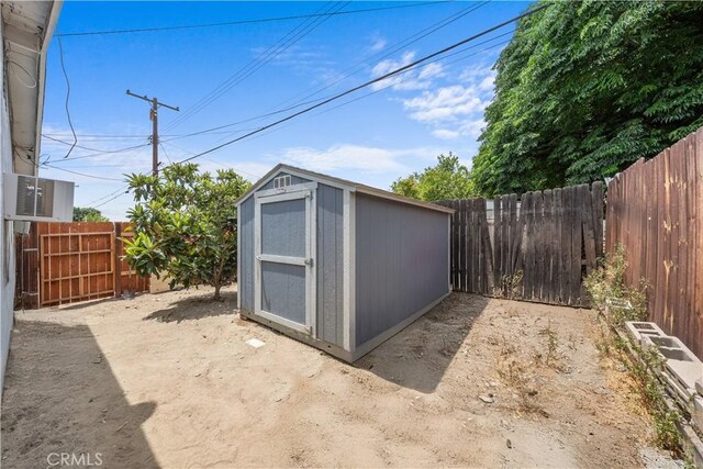 1571 E Olive St, Ontario, CA 91764 - photo 28