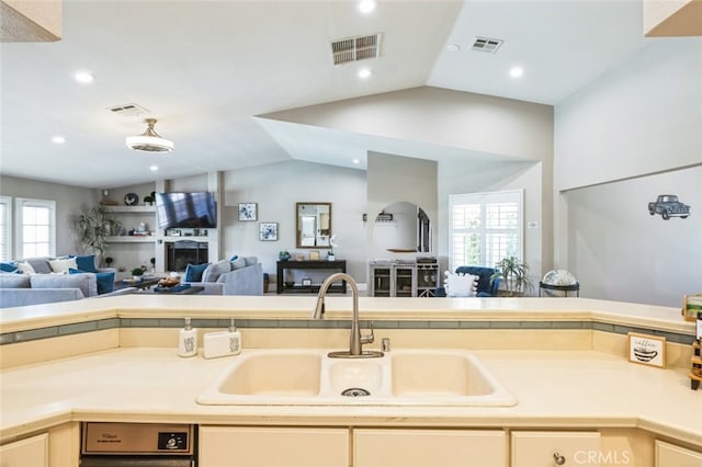 43300 Warner Trl, Palm Desert, CA 92211 - kitchen featuring open floor plan, a sink, light countertops, recessed lighting, and vaulted ceiling