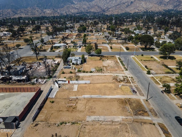 2691 Mcnally Ave, Altadena, CA 91001