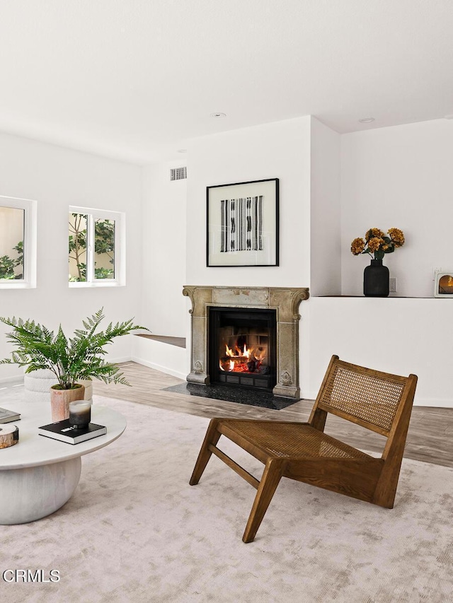 477 S Euclid Ave Unit A, Pasadena, CA 91101 - living room with a fireplace and baseboards