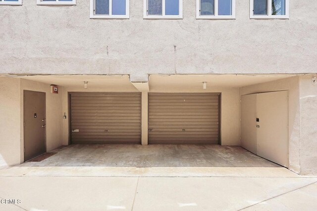 477 S Euclid Ave Unit A, Pasadena, CA 91101 - view of garage