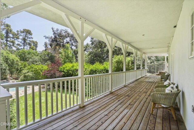 1550 Scenic Dr, Pasadena, CA 91103 - deck featuring a yard