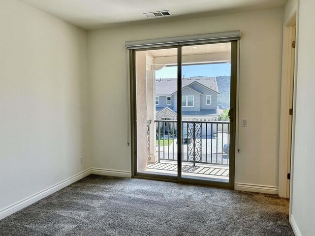 35909 Shetland Hls E, Fallbrook, CA 92028 - unfurnished room with dark colored carpet