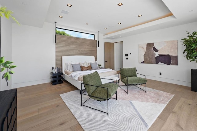 6627 Muirlands Dr, La Jolla, CA 92037 - bedroom with light wood-type flooring