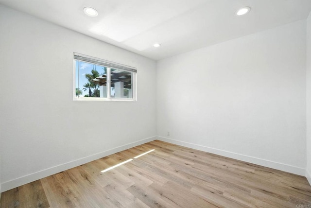 1472 Loma Ln, Chula Vista, CA 91911 - empty room featuring light wood-style floors and recessed lighting