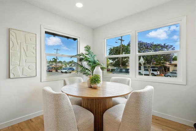 640 Pyramid St, San Diego, CA 92114 - dining area featuring light wood-type flooring and recessed lighting