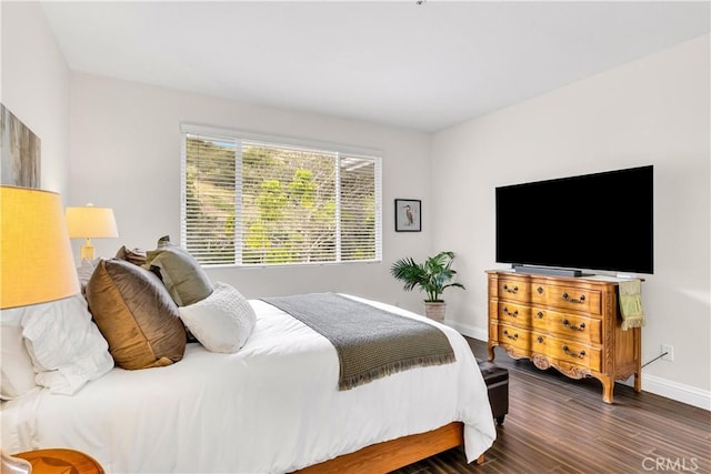814 El Berro, San Clemente, CA 92672 - bedroom with baseboards and wood finished floors