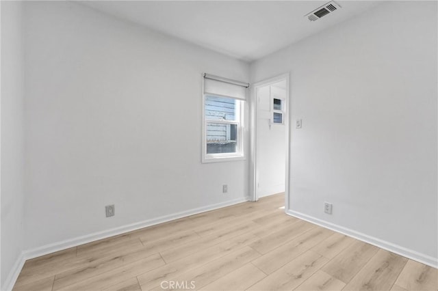 210 Amabel St, Los Angeles, CA 90065 - unfurnished room with light wood-style floors and baseboards