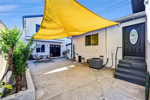 210 Amabel St, Los Angeles, CA 90065 - view of patio / terrace