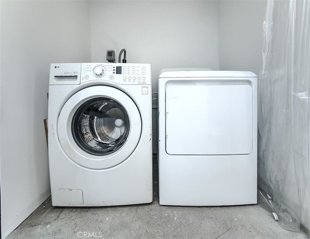 210 Amabel St, Los Angeles, CA 90065 - washroom featuring washer and clothes dryer