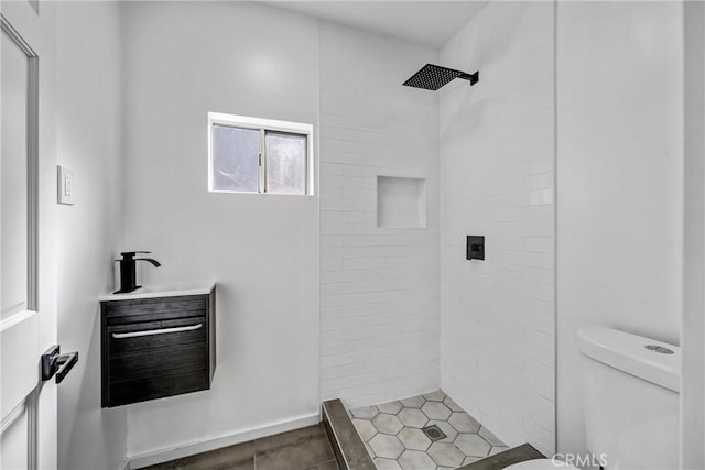 210 Amabel St, Los Angeles, CA 90065 - full bathroom featuring a tile shower and toilet