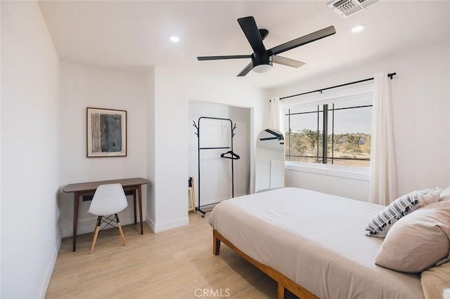 58250 Sierra Vista Dr, Yucca Valley, CA 92284 - bedroom featuring light wood-style floors, baseboards, recessed lighting, and a ceiling fan