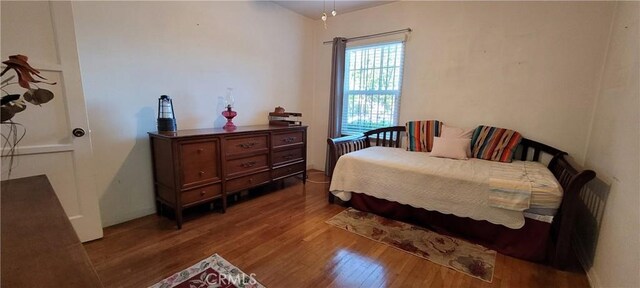 1623 S Sycamore Ave, Los Angeles, CA 90019 - bedroom featuring wood finished floors