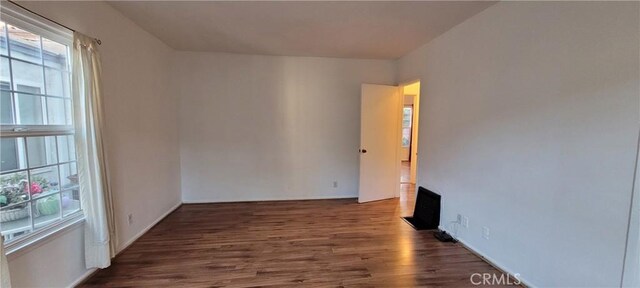 1623 S Sycamore Ave, Los Angeles, CA 90019 - unfurnished room featuring wood finished floors