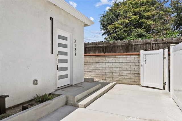 2129 N Pepper St, Burbank, CA 91505 - view of patio with a gate