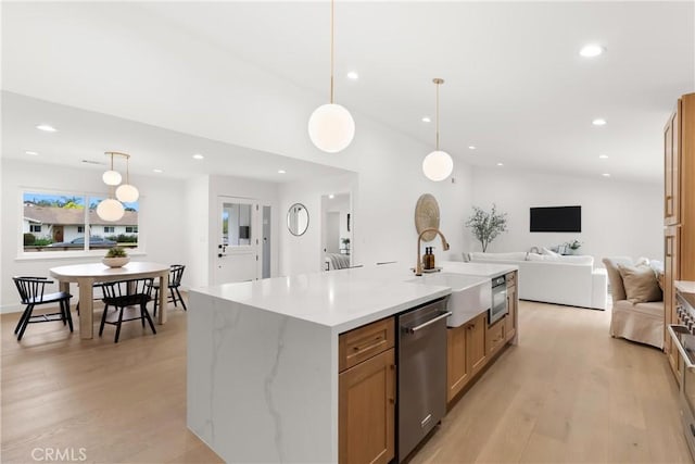 2796 Cibola Ave, Costa Mesa, CA 92626 - kitchen featuring stainless steel dishwasher, open floor plan, a sink, light wood-style flooring, and recessed lighting