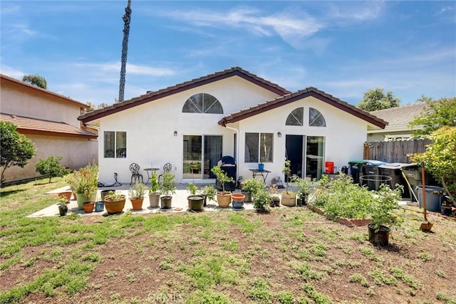 41555 Avenida De La Reina, Temecula, CA 92592 - rear view of house featuring stucco siding and a tile roof