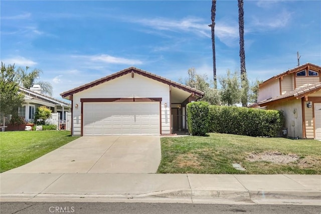 41555 Avenida De La Reina, Temecula, CA 92592 - ranch-style house featuring a front lawn, driveway, and a garage