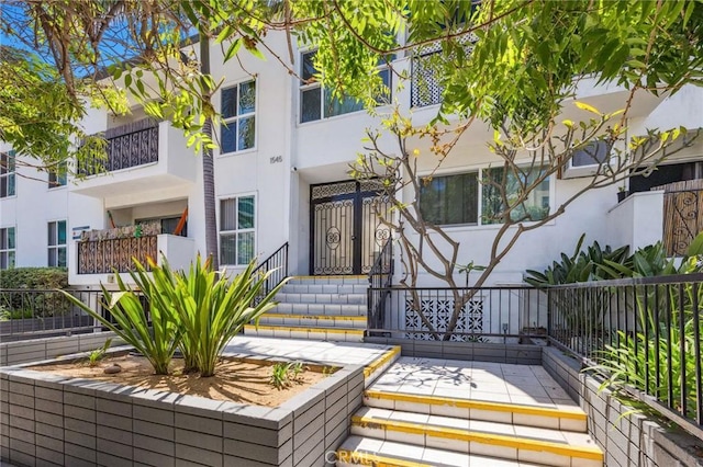 1545 Gordon St, Los Angeles, CA 90028 - photo 4
