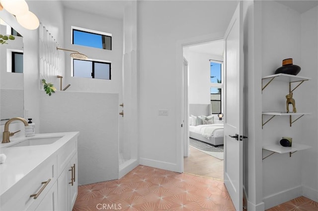 2004 Grant Ave Unit B, Redondo Beach, CA 90278 - full bath with vanity and ensuite bathroom